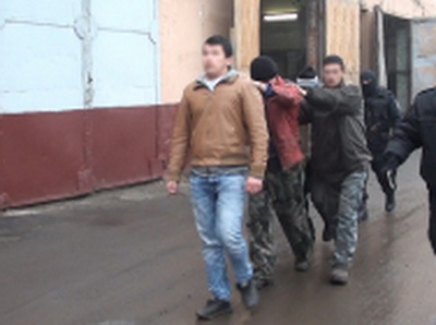 На кемеровском рынке сотрудники полиции выявили нелегальных мигрантов