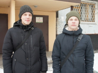 В Новокузнецке подростки помогли полицейским задержать грабителя, напавшего на пенсионерку