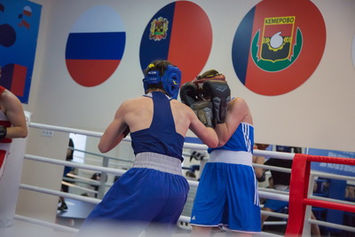 Региональный центр спортивной подготовки по боксу открылся в Кемерово