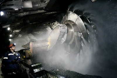 Горняки «СУЭК-Кузбасс» выполнили годовой план по добыче угля