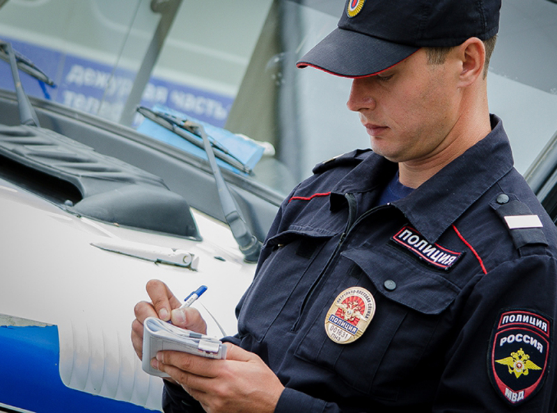 В Прокопьевске сотрудники полиции устанавливают личность мошенника, обманувшего местного жителя на 38 000 рублей