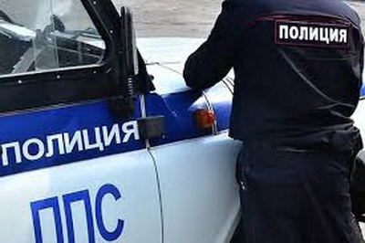 В Новокузнецке сотрудники ППС с поличным задержали наркозакладчика
