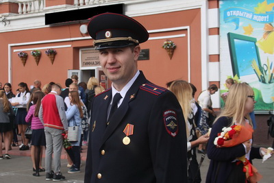 В Кузбассе обеспечивать порядок в день проведения «Последнего звонка» будут более 2 000 полицейских