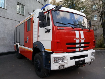 В пожарно-спасательную часть № 5 Новокузнецка поступил новый автомобиль