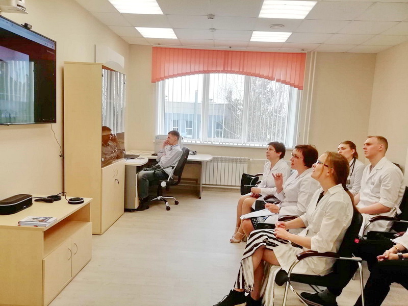 Кузбасские кардиологи провели телешколу для пациентов, перенесших операции 