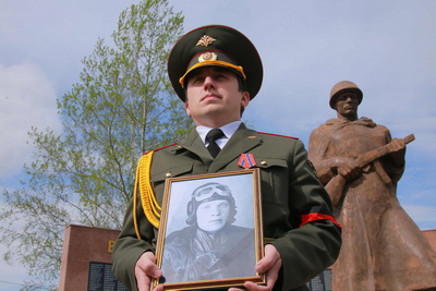 в Тайге с воинскими почестями захоронен Григорий Яровой, погибший на боевом задании в 1943 году