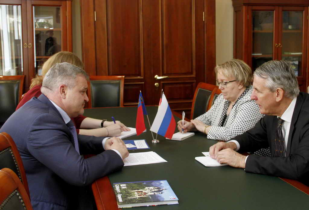 Генеральный консул Федеративной Республики Германия в Новосибирске Петер Бломайер прибыл с визитом в Кузбасс