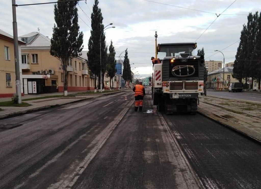 С начала года дорожники Кузбасса отремонтировали свыше 407 тысяч квадратных метров дорожного полотна в рамках нацпроекта – 17% от плана