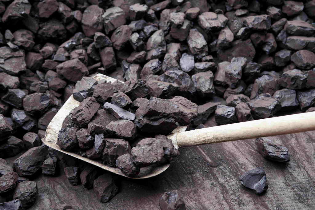 Гуманитарный уголь в Кузбассе получили 3664 семьи