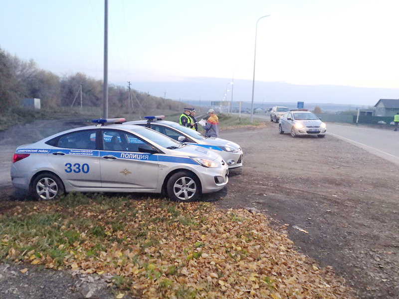 В Кемеровском районе полицейские массово проверили водителей на трезвость 