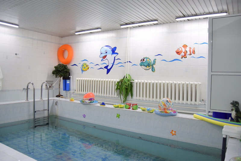 В детской поликлинике в Кемерово после обновления открылась водолечебница «Дельфинчик»
