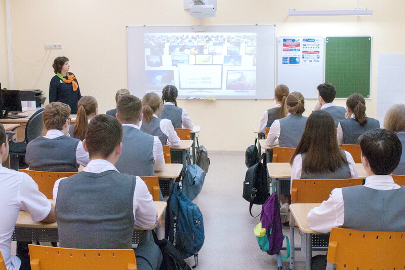 Кузбасс – в числе лидеров по заявкам на участие во всероссийском конкурсе «Учитель будущего»