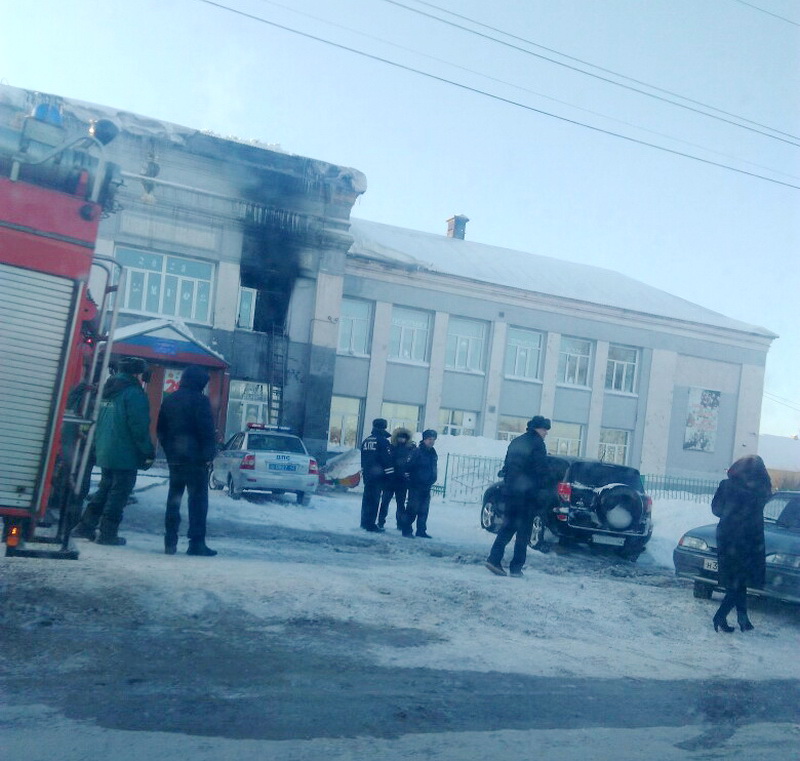 В Прокопьевске произошло возгорание в одном из кабинетов в здании школы