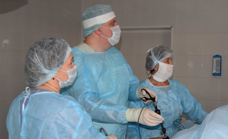 Кемеровские врачи выполнили уникальную операцию по удалению опухоли печени 