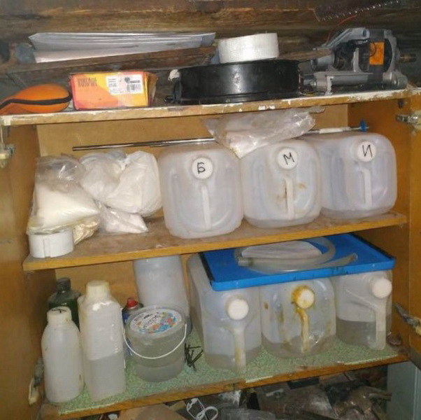Житель Тайги обвиняется в организации нарколаборатории по производству мефедрона