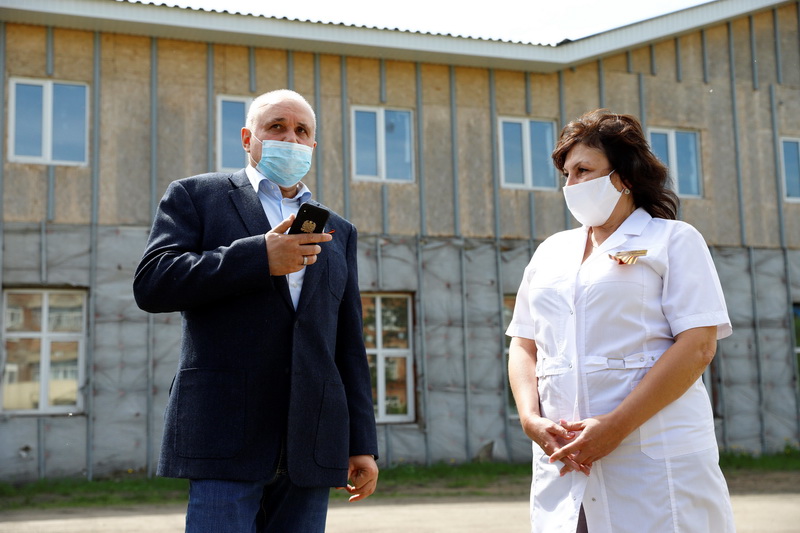 Сергей Цивилев дал поручение выработать решение о достройке больницы в Мариинске