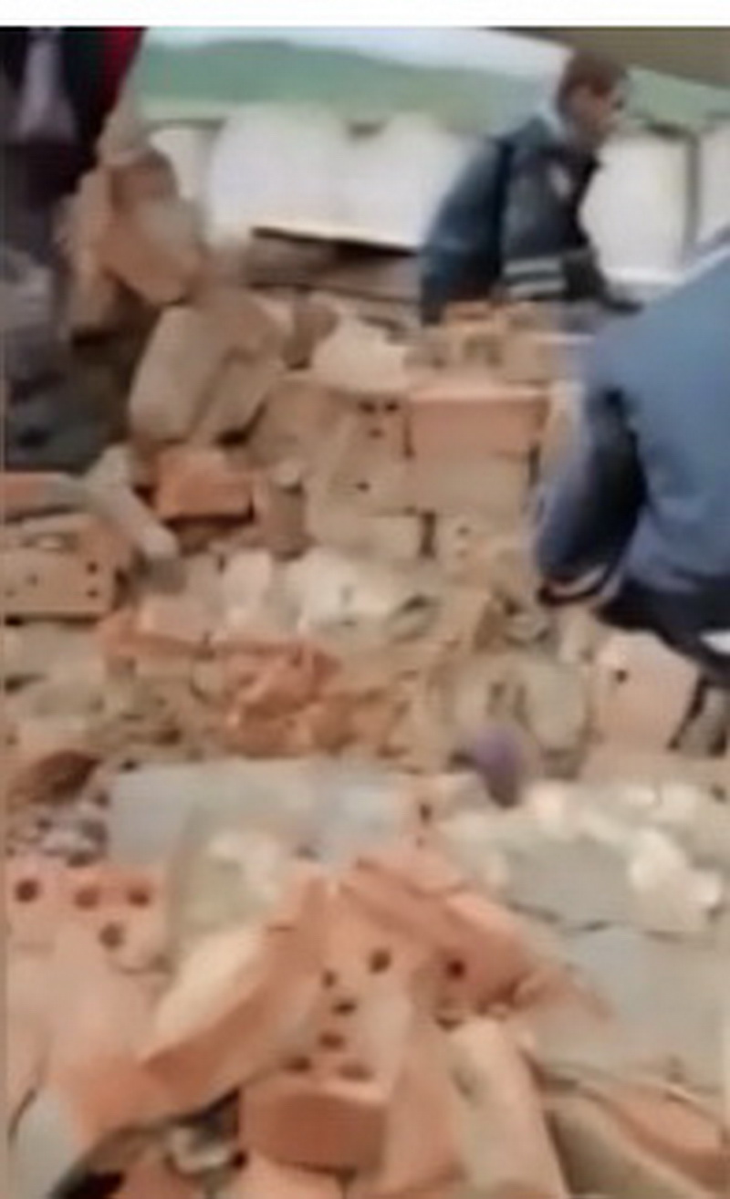 В Мариинском районе произошло обрушения стены здания зернохранилища