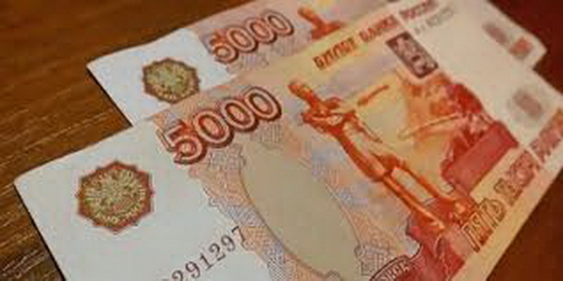 Кузбассовцы начали получать выплаты на детей от 3 до 16 лет