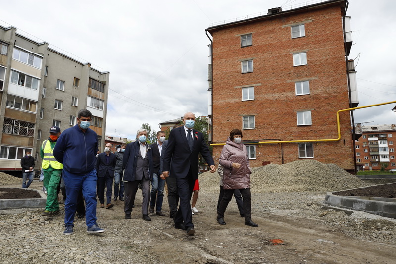 В Кузбассе проведут капремонты более 1000 домов 