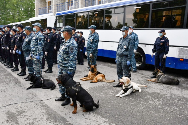Сводный отряд кузбасской полиции отправился в служебную командировку на Северный Кавказ