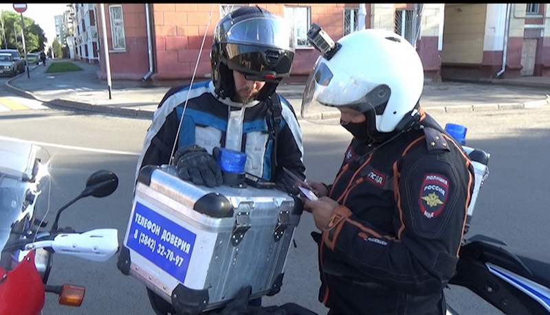 В Кемерово сотрудники ГИБДД привлекли к ответственности нетрезвого мотоциклиста