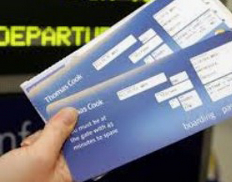 Жительница Киселевска при покупке онлайн-билетов на самолет лишилась своих сбережений