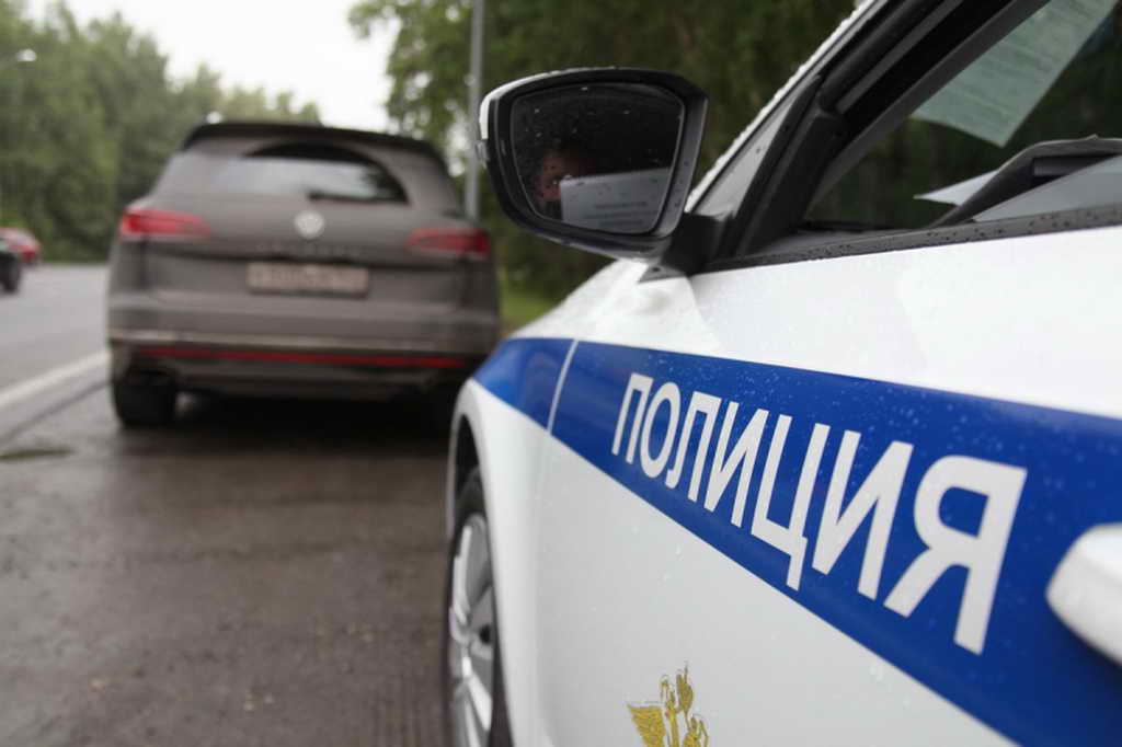 В Кузбассе сотрудники ГИБДД привлекли к ответственности водителя, который своевременно не оплатил 60 административных штрафов