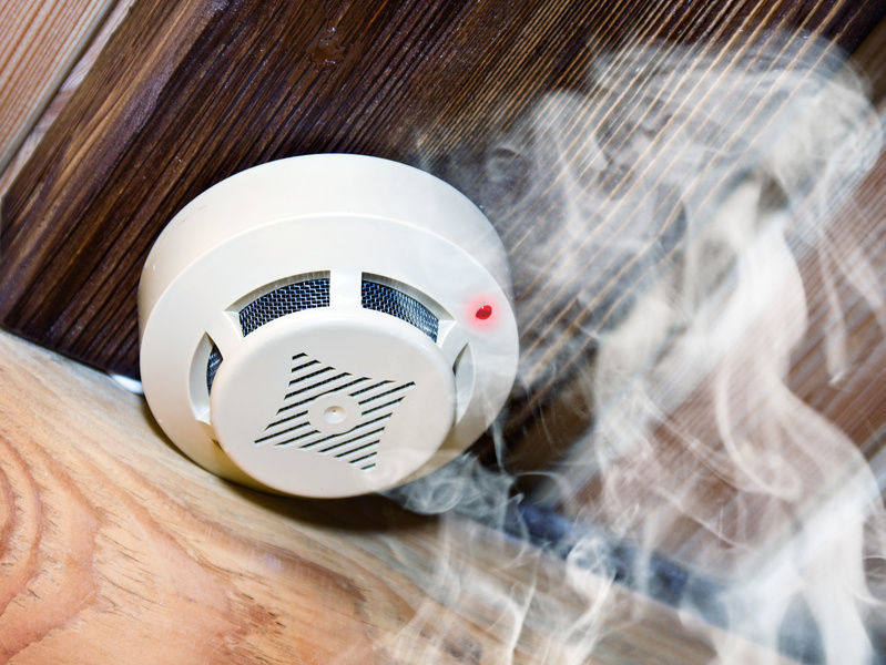 Автономный дымовой пожарный извещатель сделает ваш дом безопаснее
