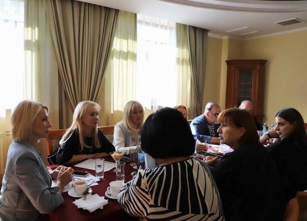 Марина Евса провела рабочие совещания с руководителями учреждений культуры Кузбасса
