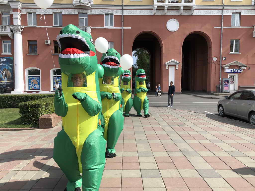 Нашествие динозавров в Кемерове!