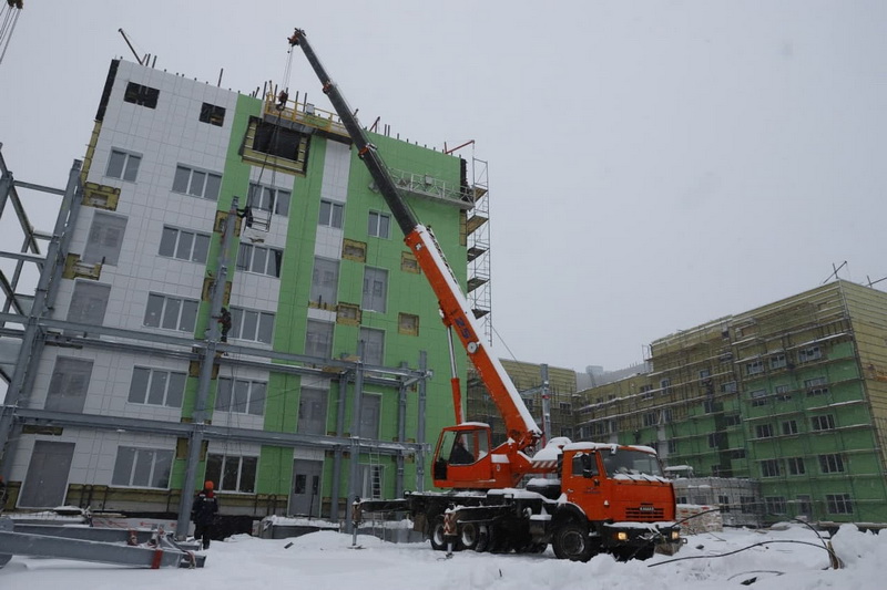 Сергей Цивилев проверил ход строительства Новокузнецкой инфекционной больницы