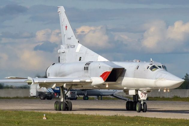 Американские СМИ предполагают, что бомбардировщик Ту-22МЗМ является гиперзвуковым самолетом