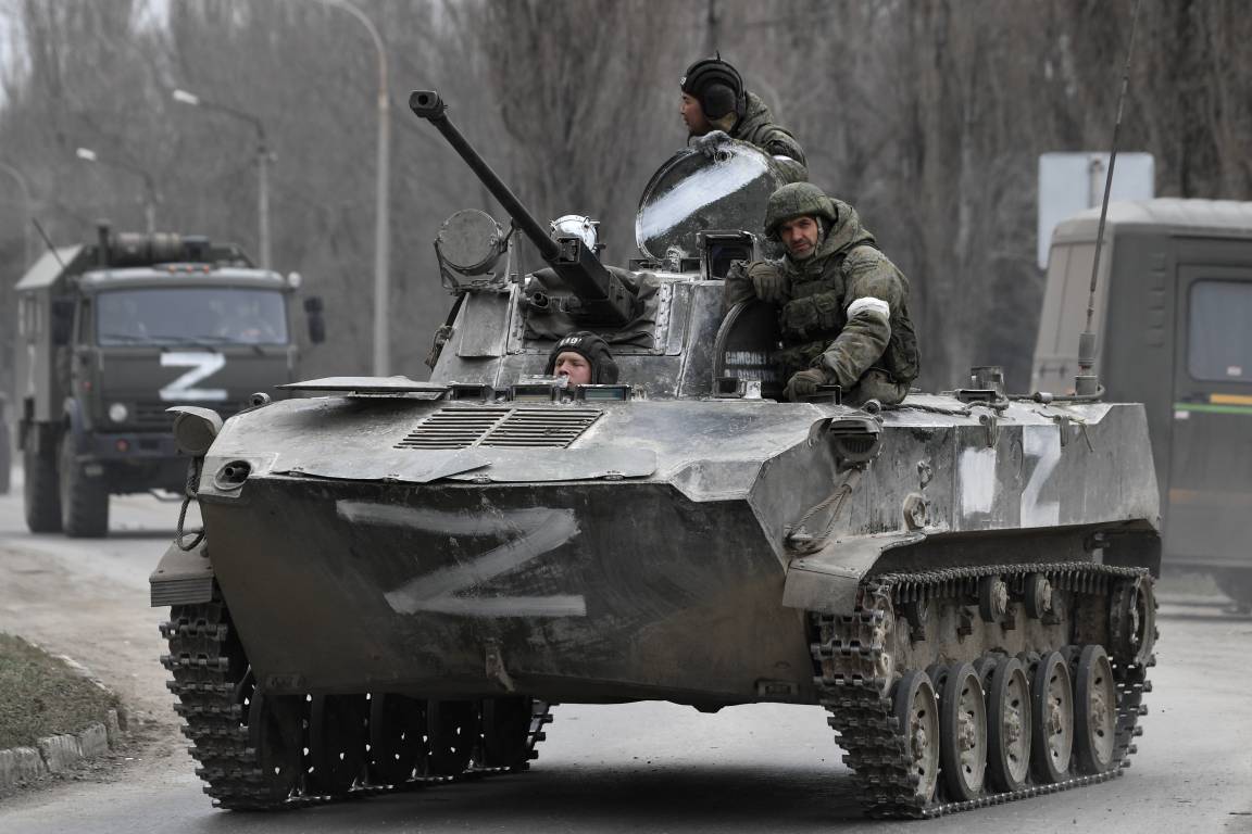 Мэр Харькова заявил, что в город вошли российские военные