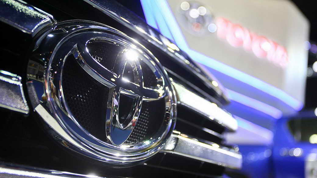 Возвращение строптивых: Toyota первой возобновила поставки запчастей в Россию
