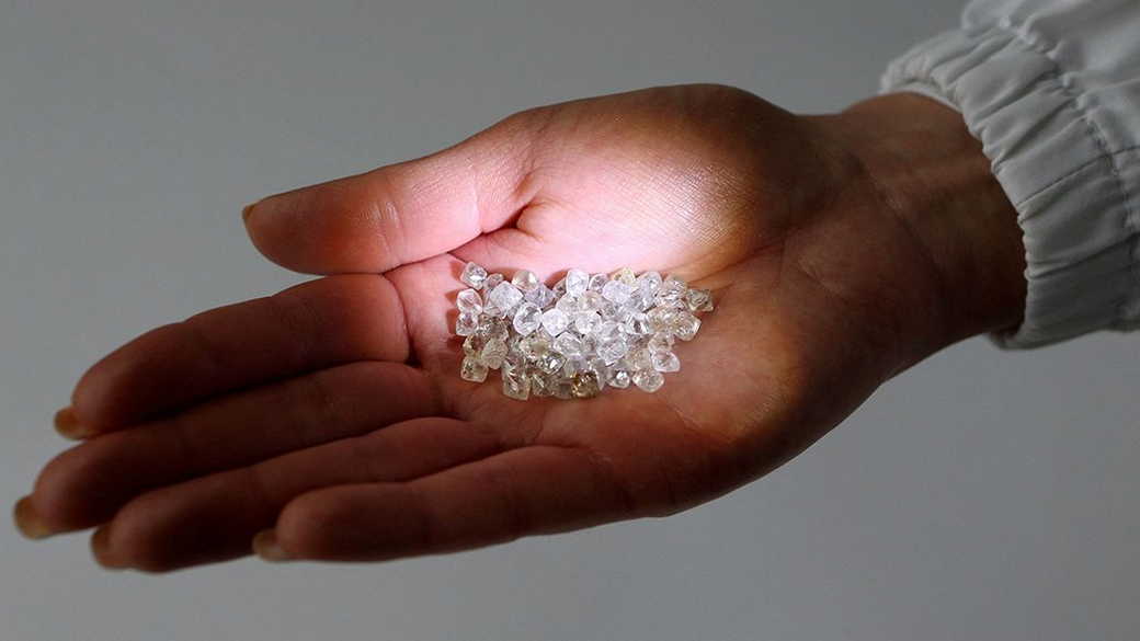В ЕК заявили о подготовке санкций против алмазной отрасли России