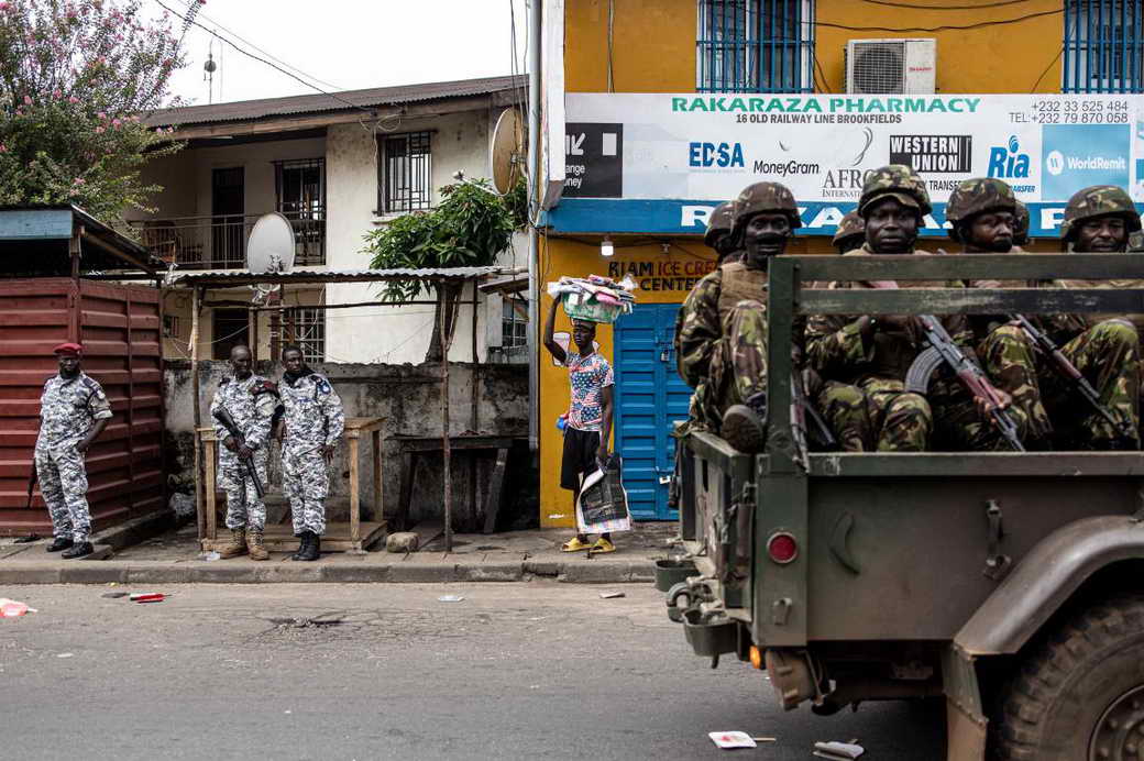В Сьерра-Леоне арестовали группу военных, планировавших нападение на госучреждения