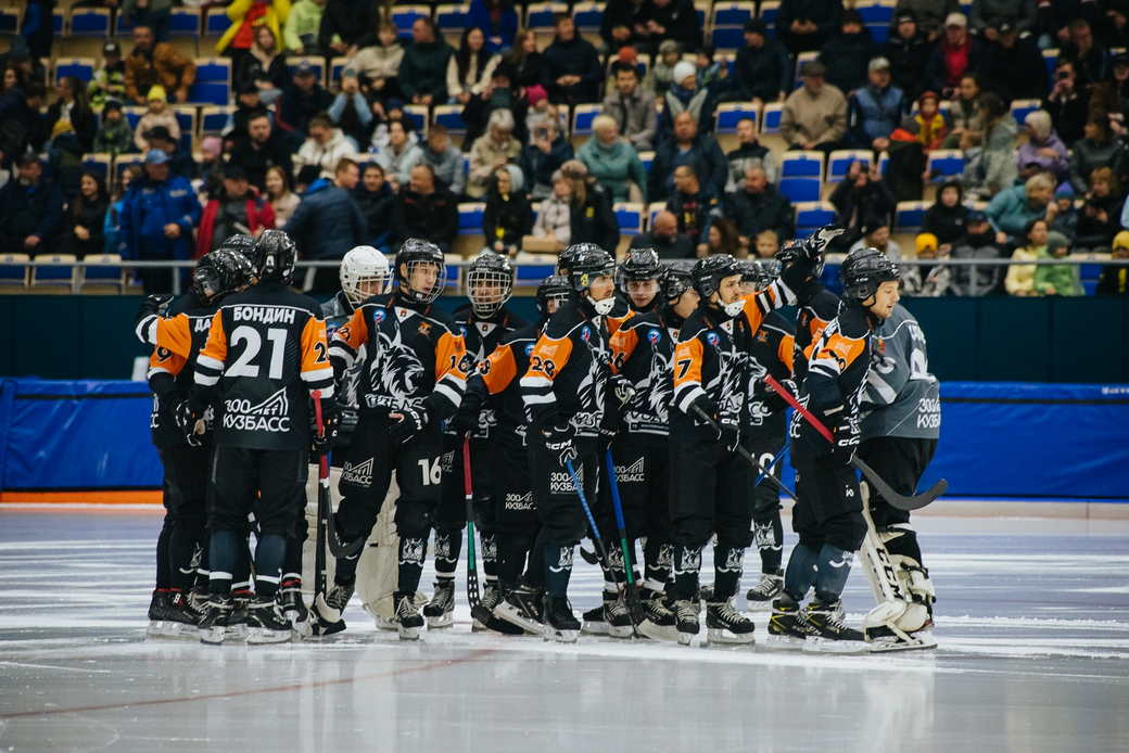 Команда «КуZбасс» стала победителем Кубка России по хоккею с мячом