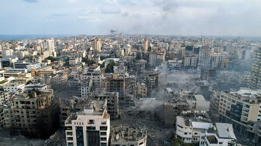 Израиль разбомбил приют для беженцев в Газе, десятки человек погибли
