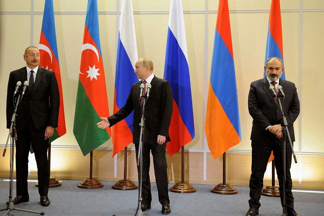 Представитель Алиева: выросли шансы на прорыв в переговорах Баку с Ереваном