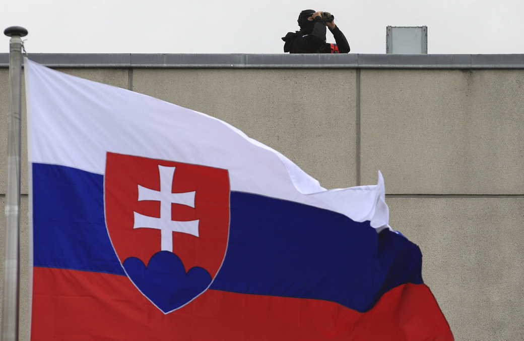 В Словакии пожаловались, что из-за Украины остались без ПВО и самолетов