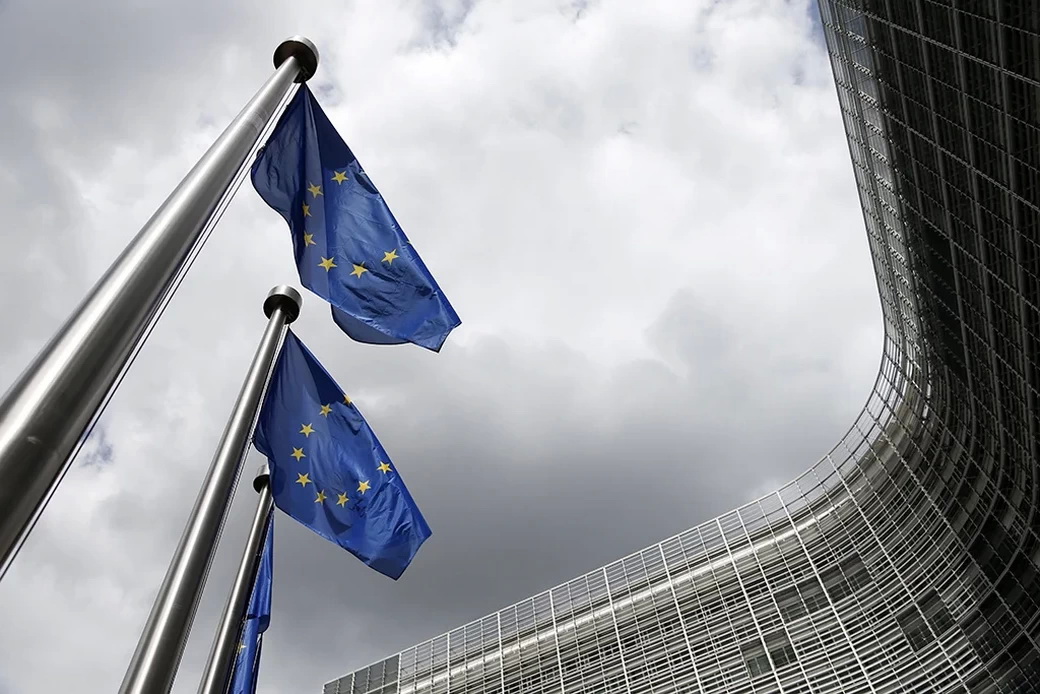 ЕС утвердил использование доходов от замороженных активов РФ для Киева