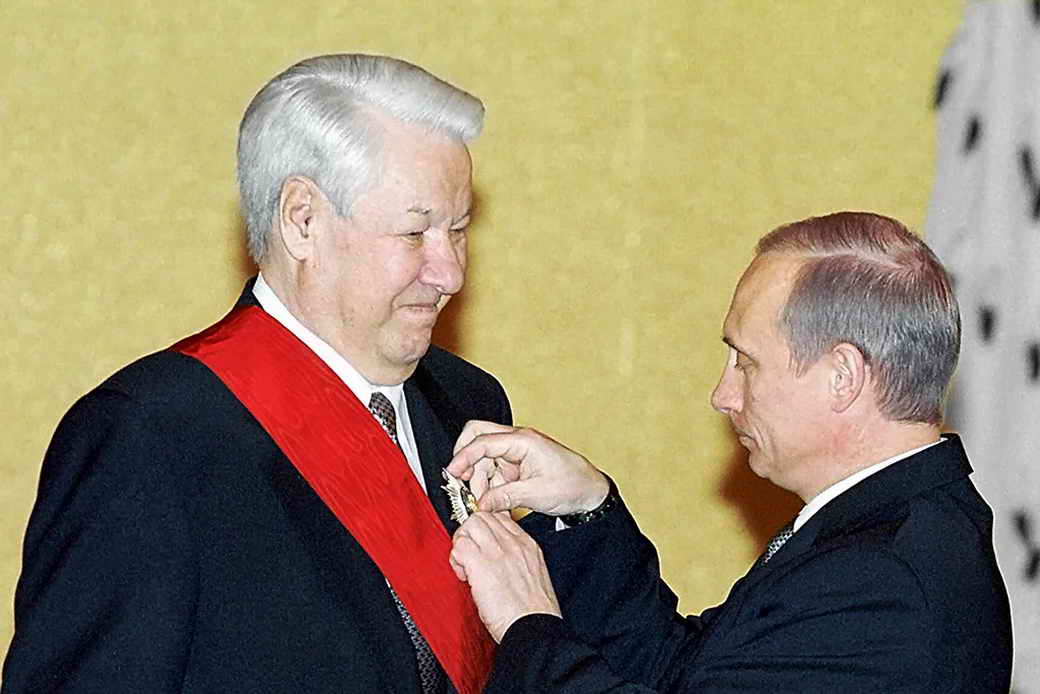 Путин: рычагов влияния на Ельцина было много, Россия была зависимой