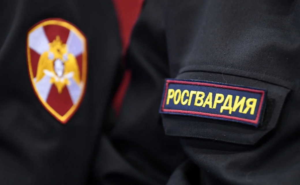 Росгвардия обнаружила в Запорожской области чемодан со взрывчаткой ВСУ