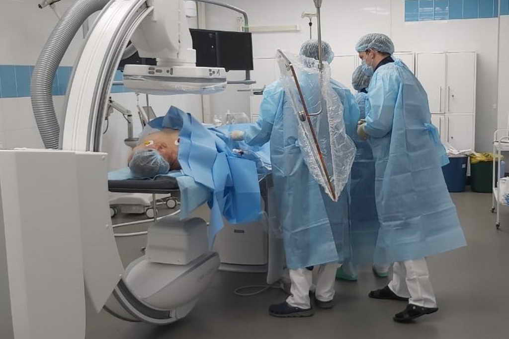 Врачи Кузбасского кардиологического диспансера спасли жизнь пациентки из Беловского района с осложненным инфарктом миокарда