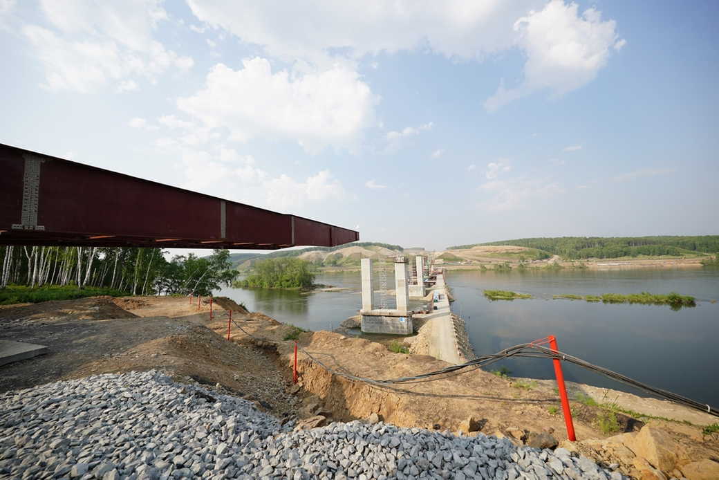 Сергей Цивилев проинспектировал строительство моста через Томь