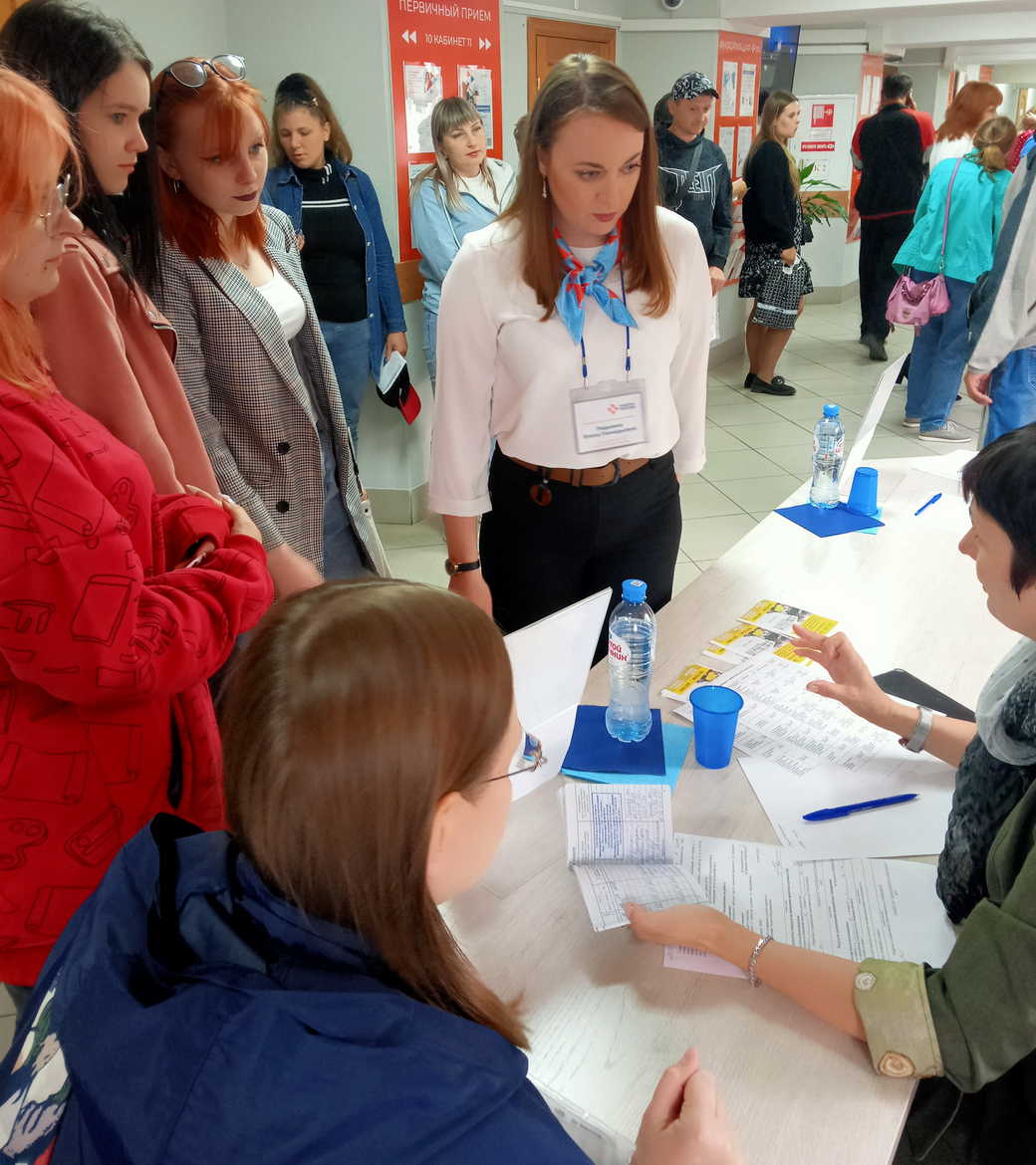 В КуZбассе ввели единовременную выплату в 200 тысяч рублей при переселении и трудоустройстве жителей других регионов