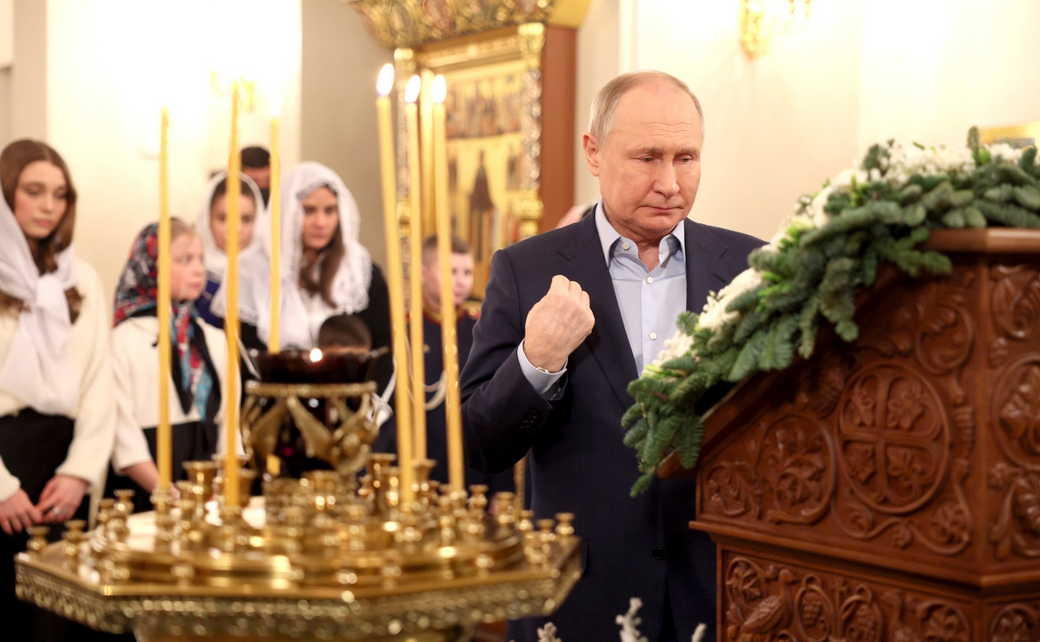 Владимир Путин поздравил с Рождеством Христовым