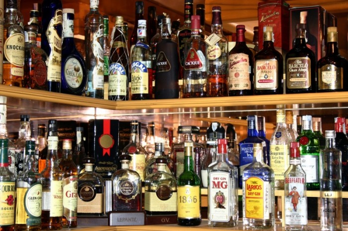 Изменились правила продажи алкоголя: Что нужно знать продавцам и покупателям