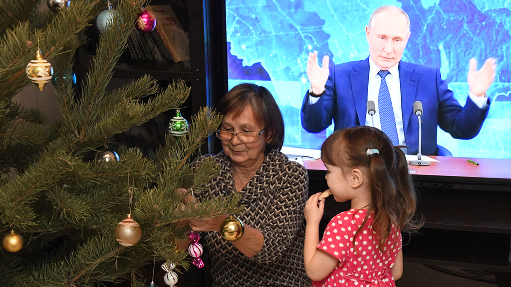 Путин поддержал идею сделать 31 декабря выходным по всей России