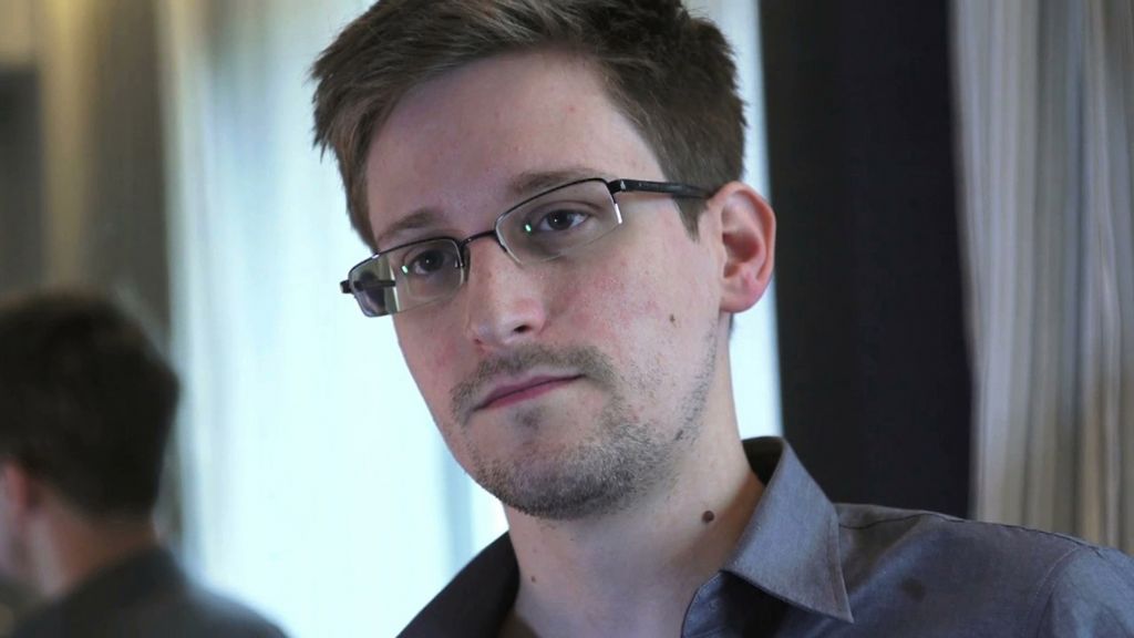 Сноуден отказался от использования iPhone из соображений безопасности
